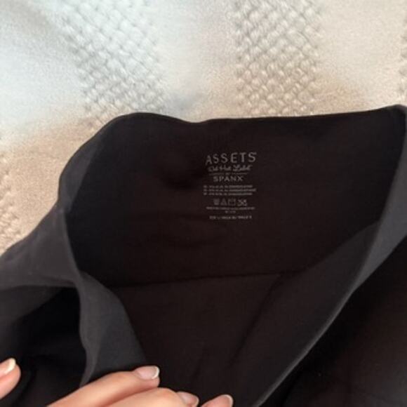 assets spanx black leggings size large - Picture 4 of 5